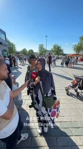 H5uK1ZrQmBFlujfY.jpg