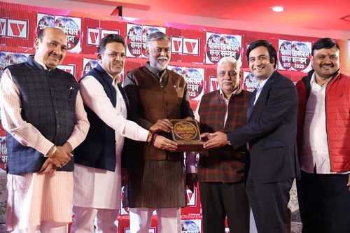 Vistaar News Invited the Shri Ram Group’s Vice Chairman at the Mahakaushal Samman 2025.jpg