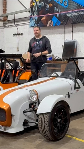 4qTdQTVYX 6pxQ1q.jpg