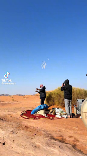 9HQs8 92qwiT 7K3.jpg