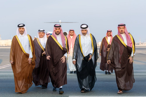 G7GCcHNW4AAK0Bb.jpg