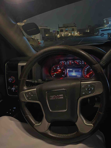 E7E71D40 9BF2 4425 9D32 1BADC9FE3B32.jpg