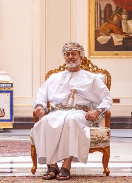 G7JLl2Wb0AElgg .jpg