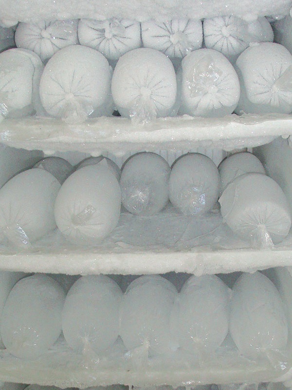 Es Batu, Air Galon, Air Isi Ulang