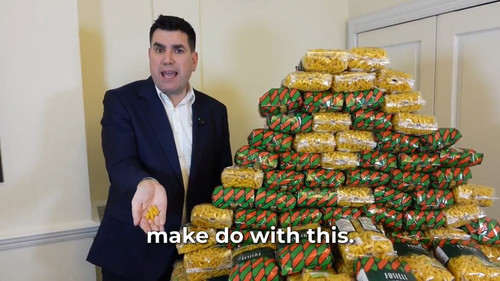G6rFGsGbMAAFYky.jpg