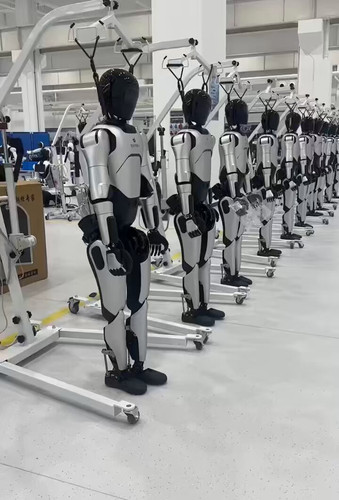 wNZGgTnjpMn CY a.jpg