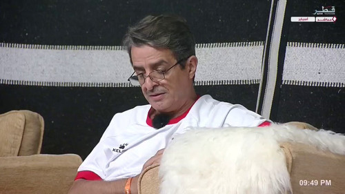 OuD5HneGilYzM6 n.jpg