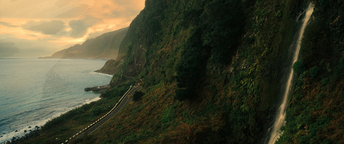 Primate.2025.2160p.iT.WEB DL.CZ EN.DD+5.1.Atmos.DoVi.HDR10+.H.265 BYNDR.mkv 20260210 144703.792.jpg