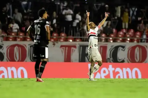 Craque sem lesões? Lucas Moura demonstra recuperação impressionante de se recupera de lesões! 