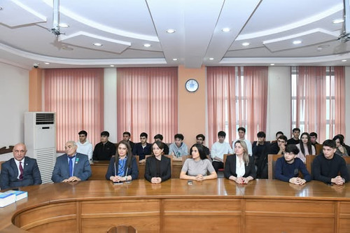 593580685 1392529655999203 33927954166414752 n.jpg?stp=dst jpg s590x590 tt6& nc cat=104&ccb=1 7& nc .jpg