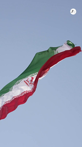 X8U 64pMJ1UHD7F0.jpg