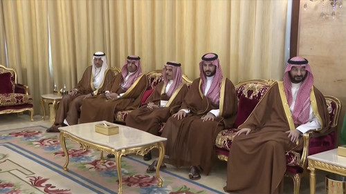 G7O bDqXwAAv VR.jpg