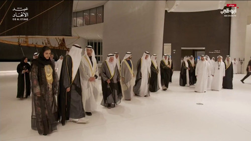 yKN xdlhHz4Jymh .jpg