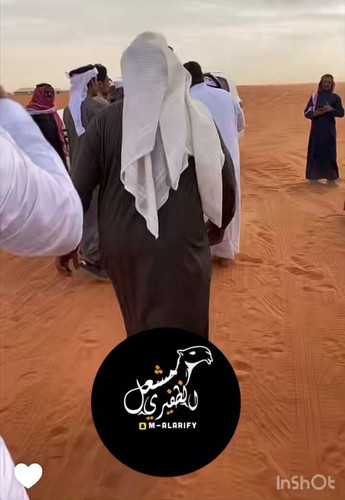 akNjfhW5glZWZem1.jpg