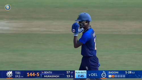 q yhFSrgy6OiGhKH.jpg