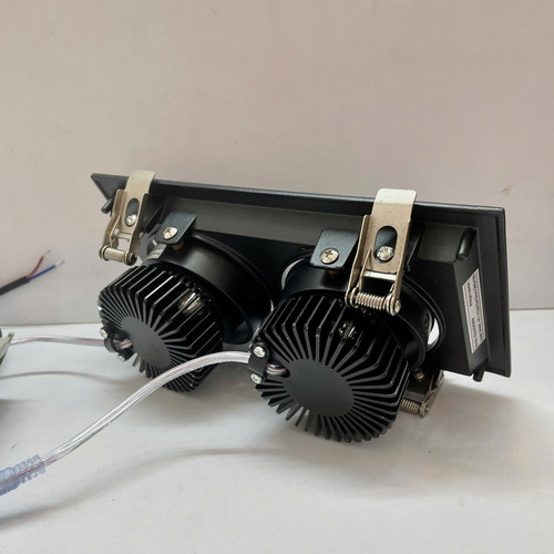 den downlight am tran chieu diem doi led philips inside idld208 led12 2x8w d95x195mm 3000k black vo .jpg