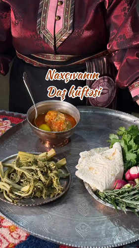 0 TDaPsu9H1K4rbs.jpg