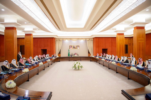 G7LUBKFXkAsGmr8.jpg