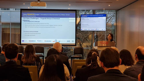 G7PJ9fIXIAA4NSa.jpg