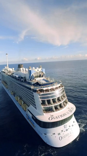 R6T3VbJqiy82 3cE.jpg