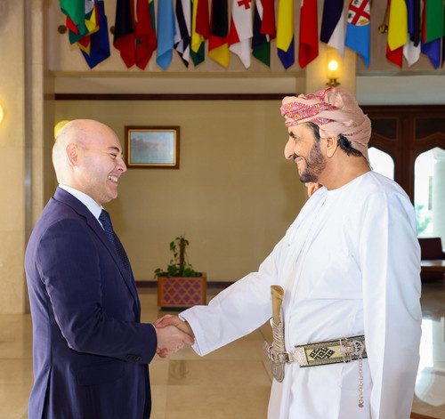 G7KtLiwa8AAICWp.jpg