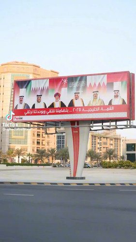 e kyWpoIctgkKw06.jpg