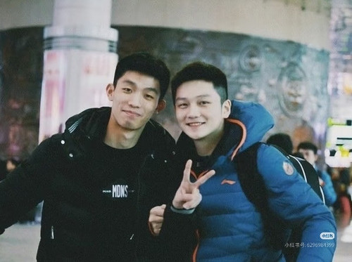 Camera XHS 17647437597921040g008319iu6iq87a605olgakhmd73fi1kja9o.jpg