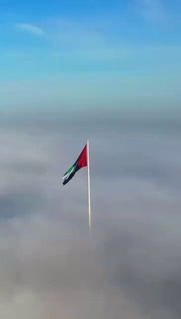 H4 farLCwAuAsZHg.jpg