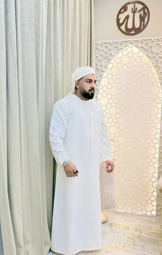 G7K9EF0a4AAilgP.jpg