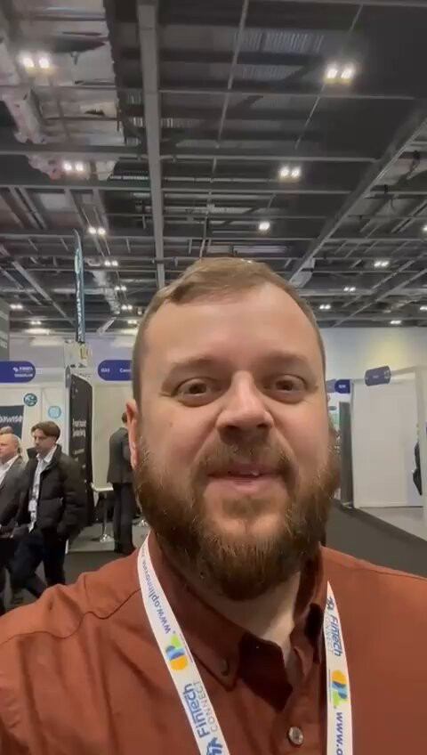 lmdt mBSIpvtVs6k.jpg