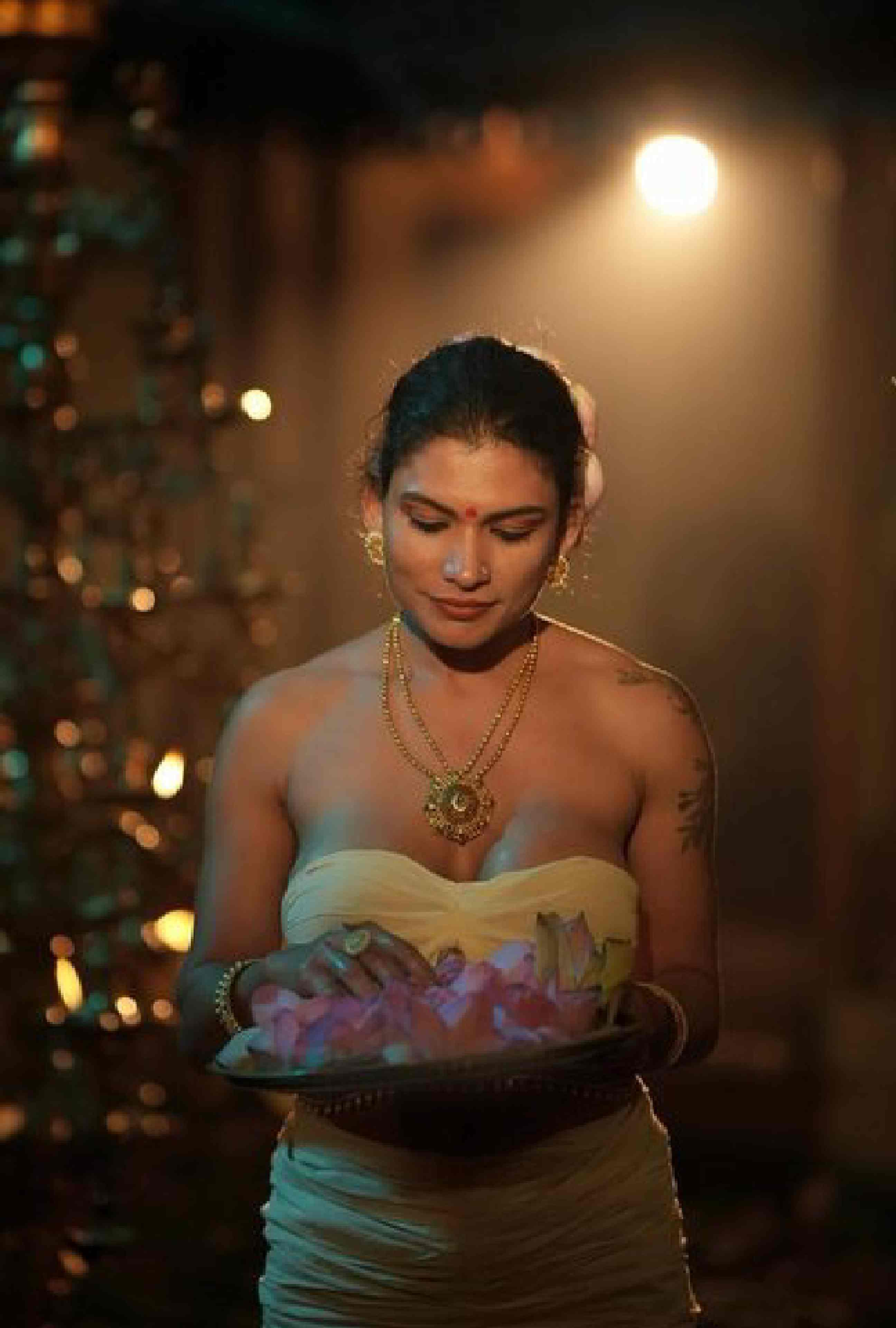 18+ Body Painting (2025) Resmi Nair Originals Uncut – Hindi Hot Short Film – WEB-DL X264 1080p 720p 480p – Download