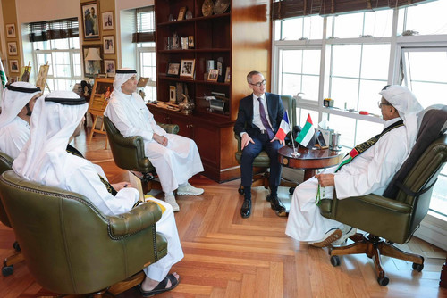 G7Ouz5Ea4AAx51D.jpg