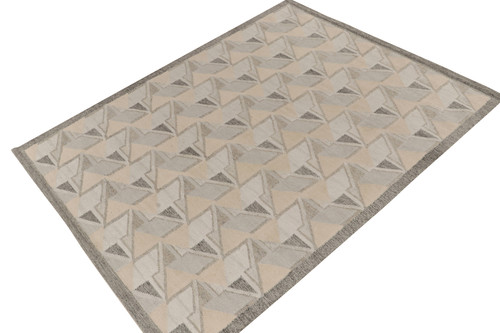 25557 7'11x10'2 2 (1).jpg