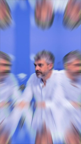 1vWNdHKhlQYxrhwm.jpg