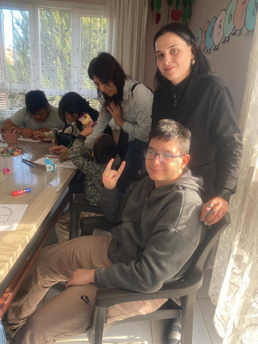 G7Qazx1WIAAJK9L.jpg