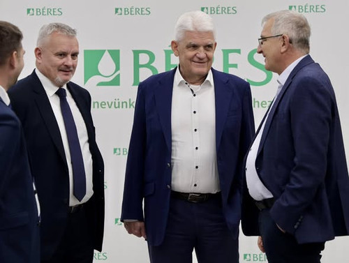 591885712 1378298586996453 1563388482599989775 n.jpg?stp=cp6 dst jpg s590x590 tt6& nc cat=110&ccb=1 .jpg