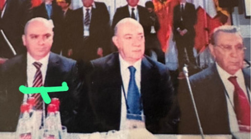 G7J5KjFbgAEWcXK.jpg