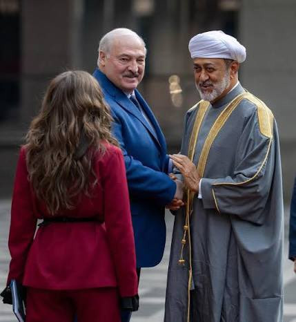 G7IimAjaQAAycev.jpg
