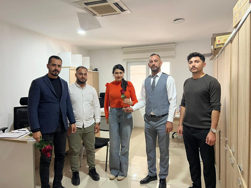 G7PufOtWEAAopPS.jpg