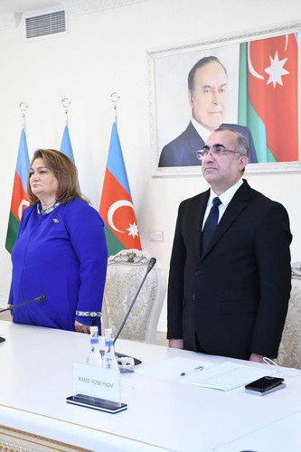 G7JvEj0WMAAfY2I.jpg