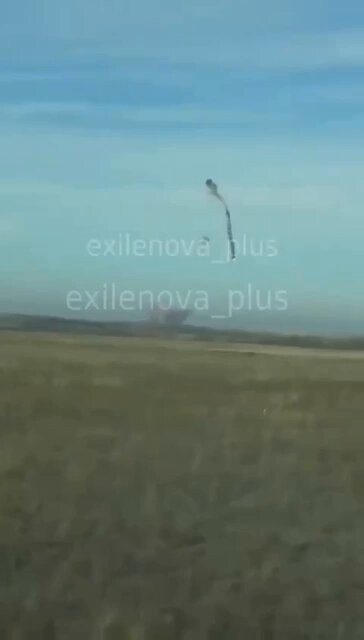 R8ztBMTVQYWVuqNV.jpg