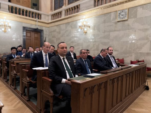 594969802 1172827878336111 7896083094717199319 n.jpg?stp=cp6 dst jpg s590x590 tt6& nc cat=102&ccb=1 .jpg