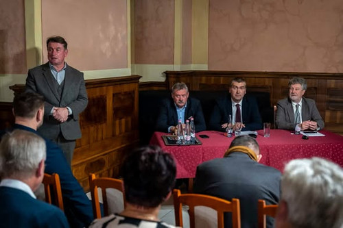 593923742 1293852485880418 3323211718893319765 n.jpg?stp=dst jpg s590x590 tt6& nc cat=111&ccb=1 7& n.jpg