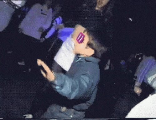 G7QXhsQaAAE0ADO.jpg