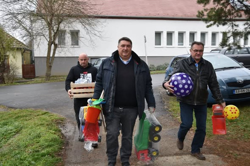 594057067 1249292777019039 5813221173298732404 n.jpg?stp=dst jpg s590x590 tt6& nc cat=108&ccb=1 7& n.jpg