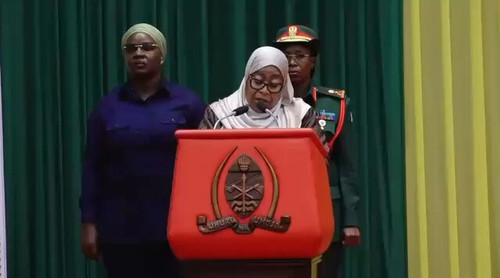 ZUF c9FWYBQoBCW .jpg