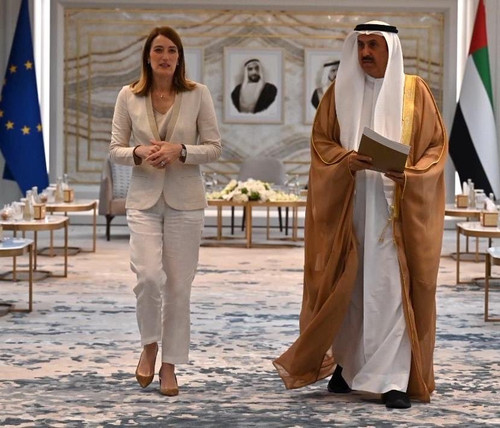 G7JHwjebgAMp q4.jpg
