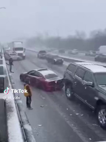 ejgfNbBrlsJsBTnm.jpg