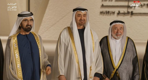 G7Le69 bgAE7klq.jpg