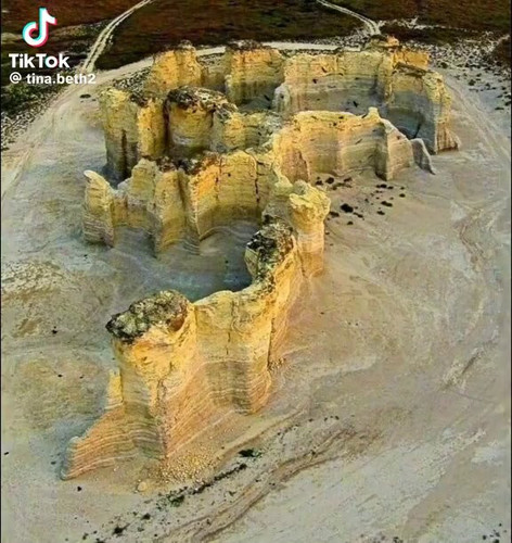 K 3lew HZ y1y8ZO.jpg